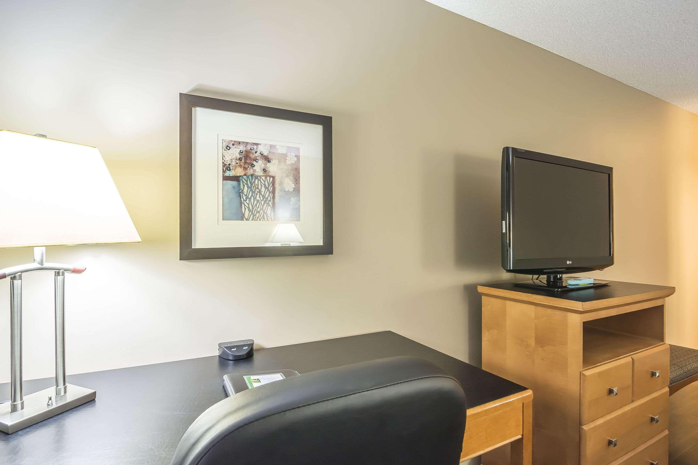 Quality Inn West אדמונטון מראה חיצוני תמונה