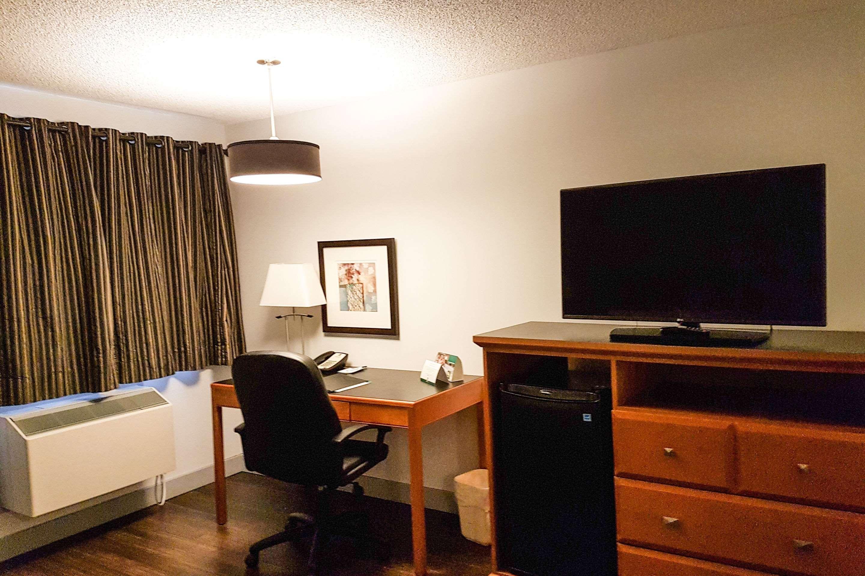Quality Inn West אדמונטון מראה חיצוני תמונה