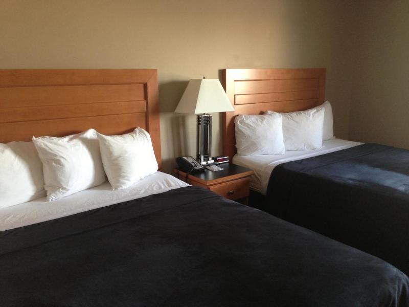 Quality Inn West אדמונטון מראה חיצוני תמונה